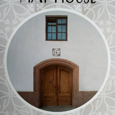 House Rodinny Historicky Dom *