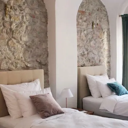 House Rodinny Historicky Dom بيت ضيافة مودرا