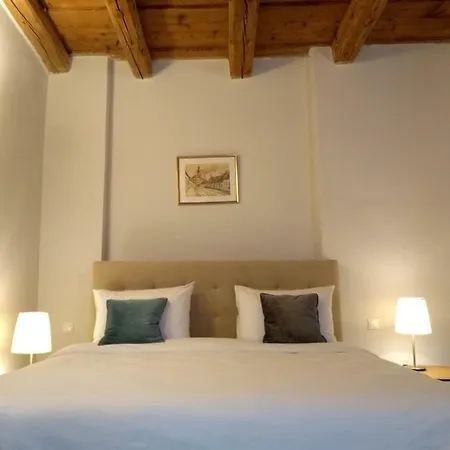 House Rodinny Historicky Dom Maison d'hôtes